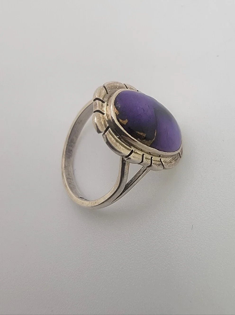 Sterling Silver Purple Stone Oval Ring